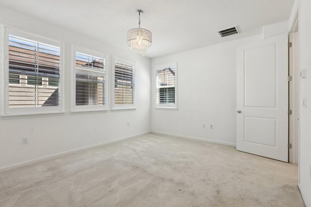 1545 Marina Dr, Lathrop, CA 95330