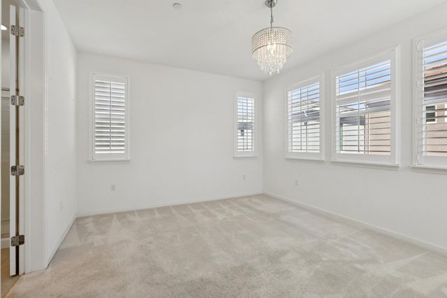 1545 Marina Dr, Lathrop, CA 95330