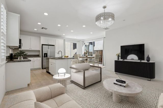 1545 Marina Dr, Lathrop, CA 95330