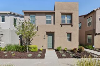 1545 Marina Dr, Lathrop, CA 95330