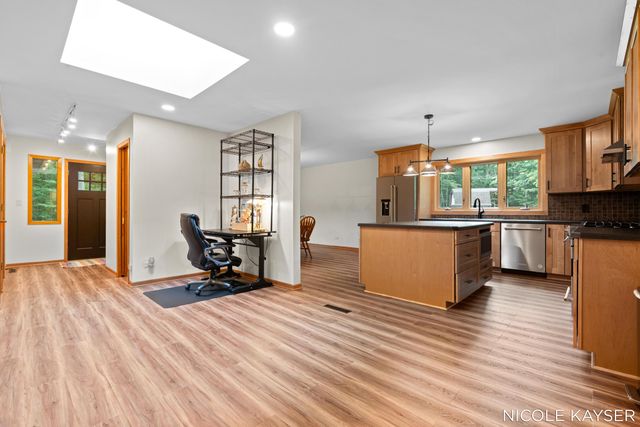 2847 63rd Street, Saugatuck Twp, MI 49408