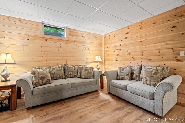 2847 63rd Street, Saugatuck Twp, MI 49408