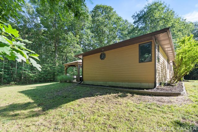 2847 63rd Street, Saugatuck Twp, MI 49408