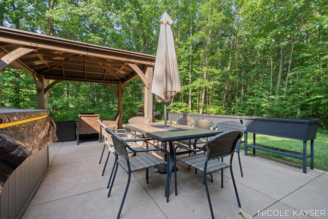 2847 63rd Street, Saugatuck Twp, MI 49408