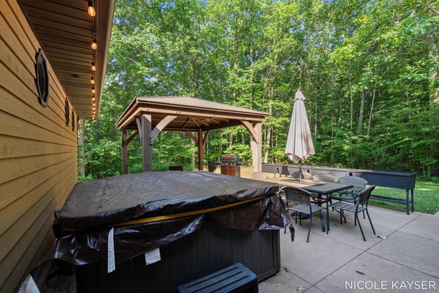 2847 63rd Street, Saugatuck Twp, MI 49408