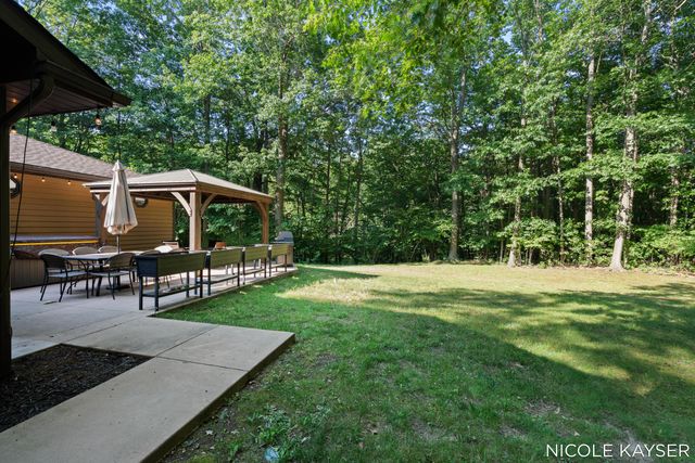 2847 63rd Street, Saugatuck Twp, MI 49408