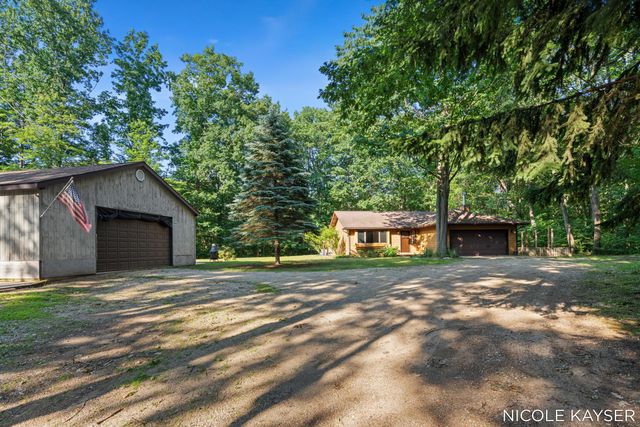 2847 63rd Street, Saugatuck Twp, MI 49408