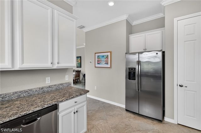 1170 Genovesa CT, Naples, FL 34113