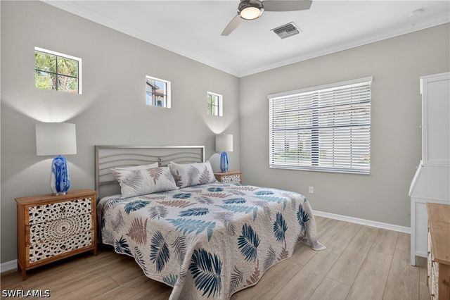 1170 Genovesa CT, Naples, FL 34113