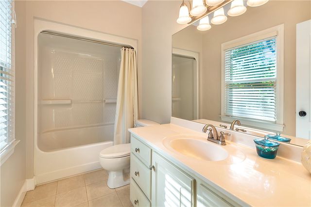 1002 Thornehill Drive, Anderson, SC 29621