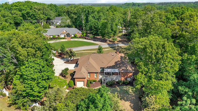 1002 Thornehill Drive, Anderson, SC 29621