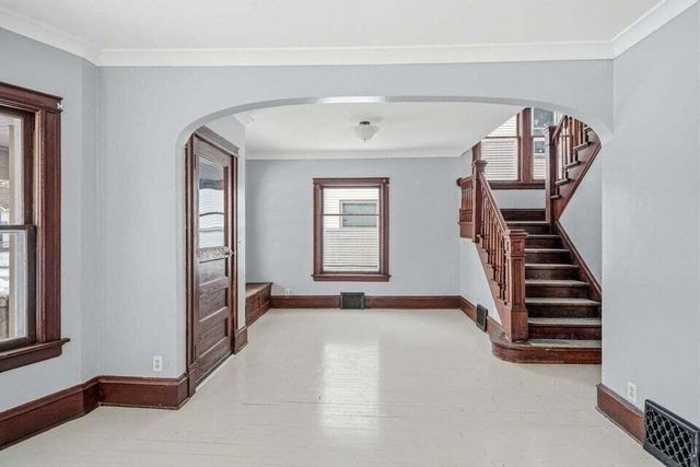 4722 W Garfield AVENUE, Milwaukee, WI 53208