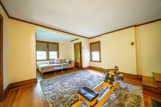 36 Dexter Rd, Newton, MA 02460