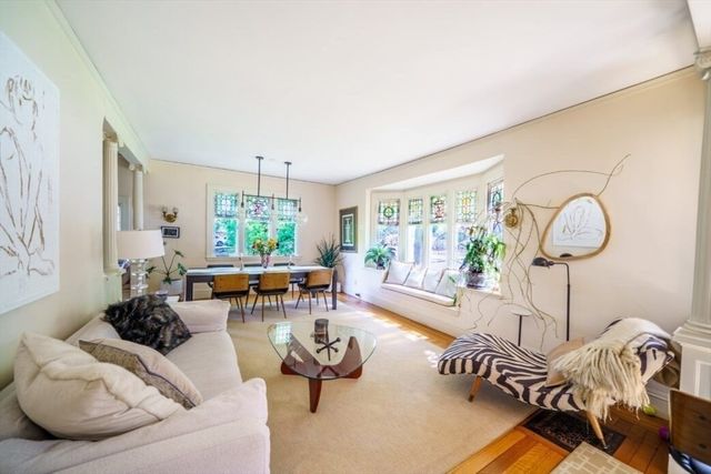 36 Dexter Rd, Newton, MA 02460