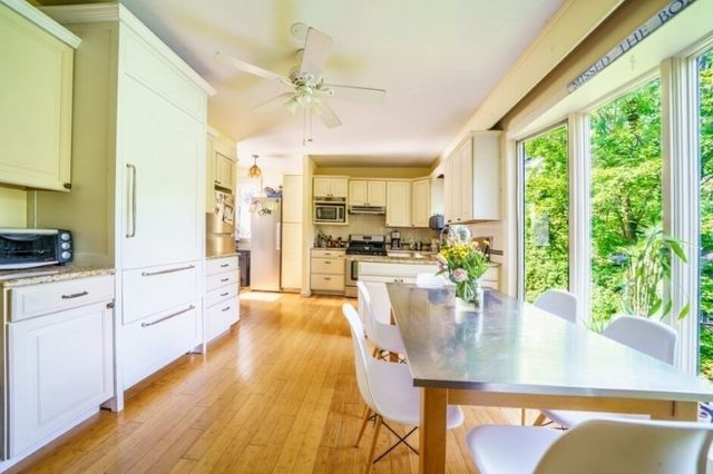 36 Dexter Rd, Newton, MA 02460