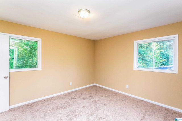 1617 3RD PLACE NW, Center Point, AL 35215