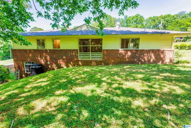1617 3RD PLACE NW, Center Point, AL 35215