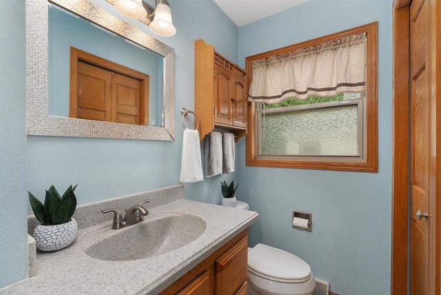 416 Gannon Avenue, Madison, WI 53714