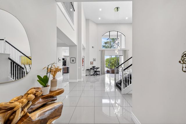 16829 Newark Bay Road, Delray Beach, FL 33446