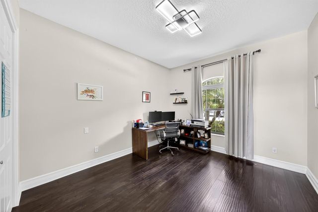 16829 Newark Bay Road, Delray Beach, FL 33446