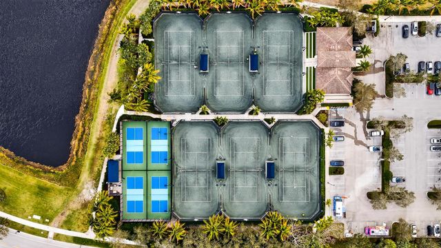 16829 Newark Bay Road, Delray Beach, FL 33446