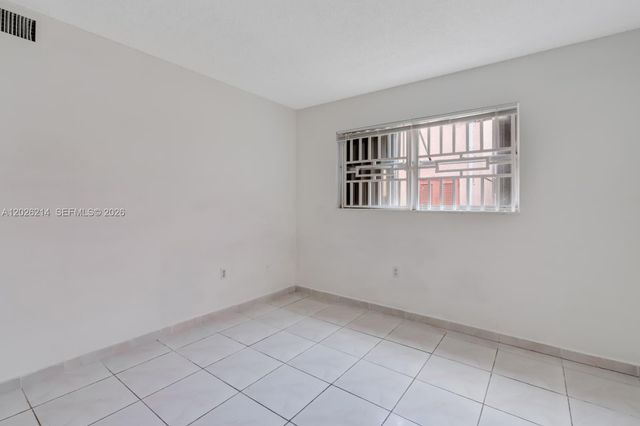 19729 SW 114th Avenue 150, Miami, FL 33157