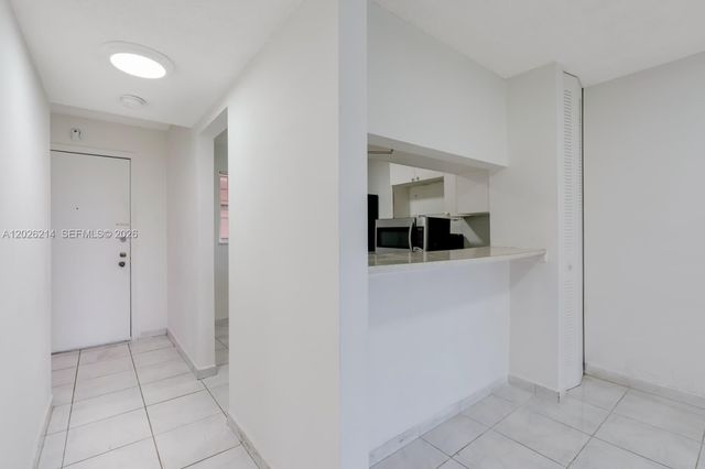 19729 SW 114th Avenue 150, Miami, FL 33157