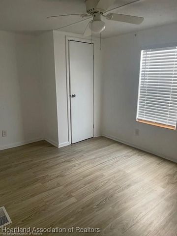 2273 Kansas Street, Sebring, FL 33870