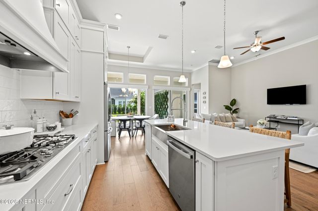 5217 MILKHOUSE Lane, Jacksonville, FL 32224