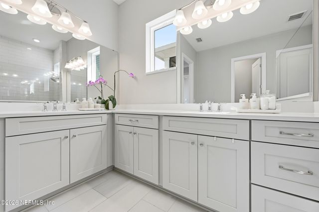 5217 MILKHOUSE Lane, Jacksonville, FL 32224