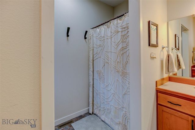 2221 Willow Drive B, Livingston, MT 59047