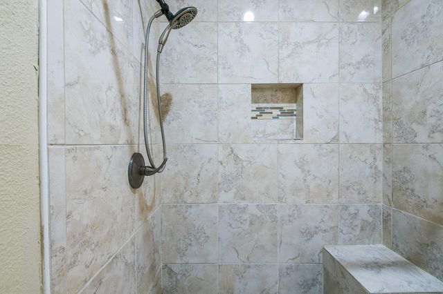 2121 El Paseo Street 1805, Houston, TX 77054