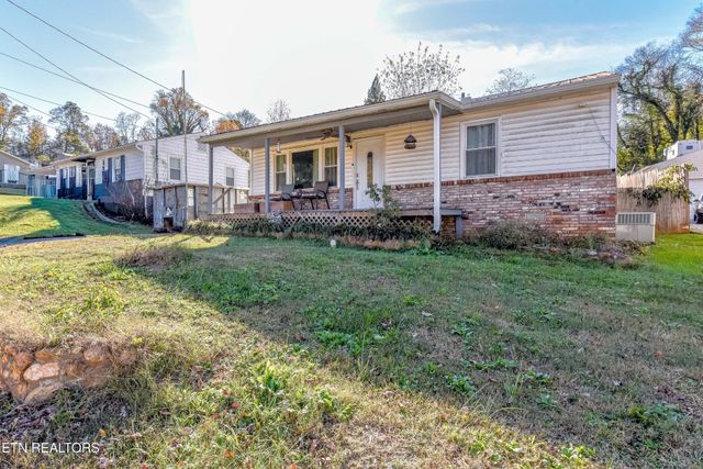 2533 Davenport Rd, Knoxville, TN 37920