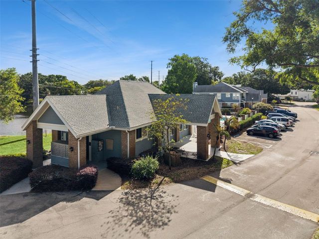2258 COACH HOUSE BOULEVARD 804, Orlando, FL 32812
