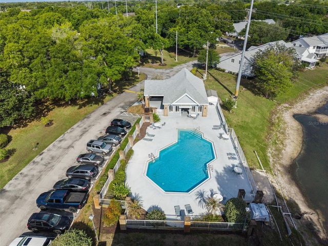 2258 COACH HOUSE BOULEVARD 804, Orlando, FL 32812