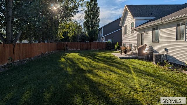 407 Buckskin Court, Sugar City, ID 83448