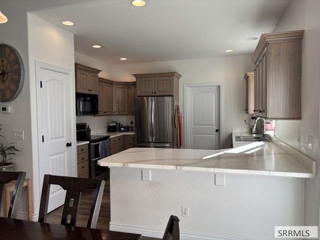 407 Buckskin Court, Sugar City, ID 83448