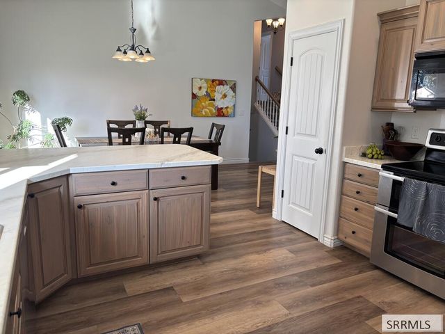 407 Buckskin Court, Sugar City, ID 83448