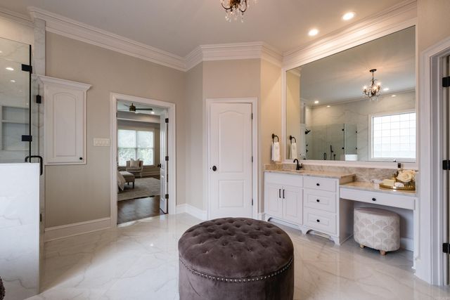 7 Germay Ct, Little Rock, AR 72223