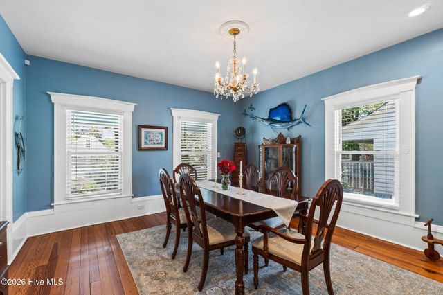 210 W West Street, Southport, NC 28461