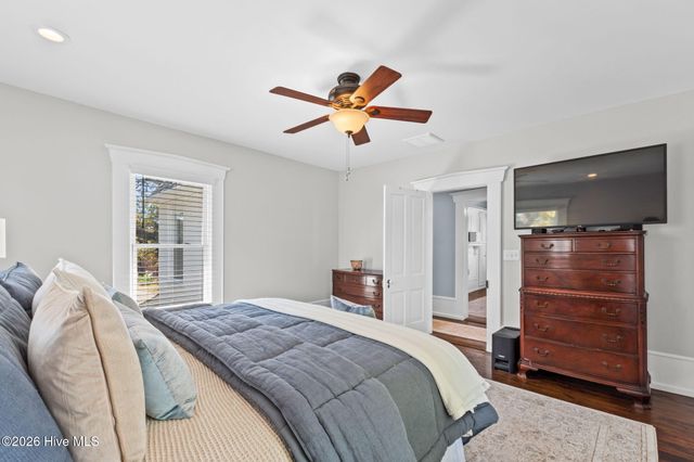 210 W West Street, Southport, NC 28461