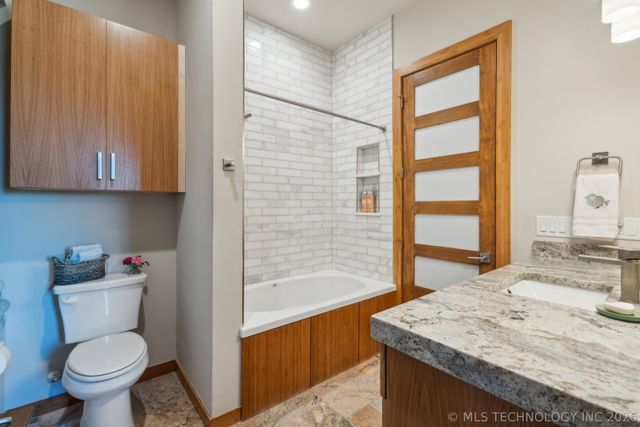 8890 S 39th West Avenue, Tulsa, OK 74132
