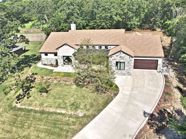 8890 S 39th West Avenue, Tulsa, OK 74132