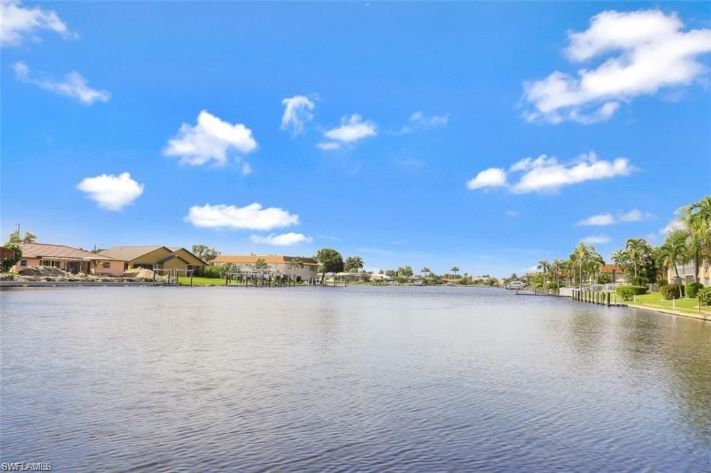 1835 Beach PKY # 303, Cape Coral, FL 33904
