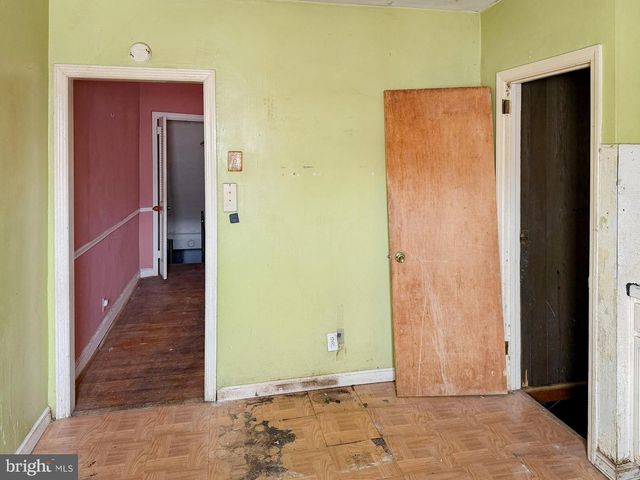 1205 STIRLING ST, Philadelphia, PA 19111