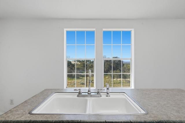 909 Tierra De Luna, Boulevard, CA 91905