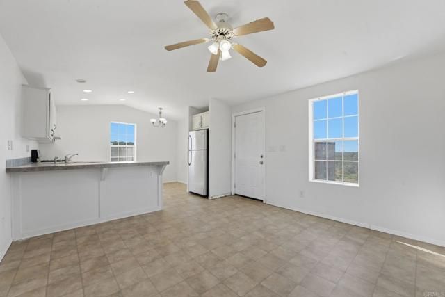 909 Tierra De Luna, Boulevard, CA 91905