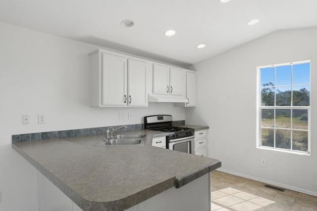 909 Tierra De Luna, Boulevard, CA 91905