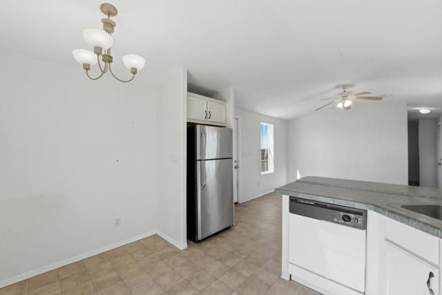 909 Tierra De Luna, Boulevard, CA 91905