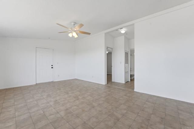 909 Tierra De Luna, Boulevard, CA 91905